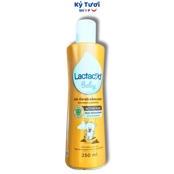 Sữa tắm gội cho bé Lactacyd Active Play